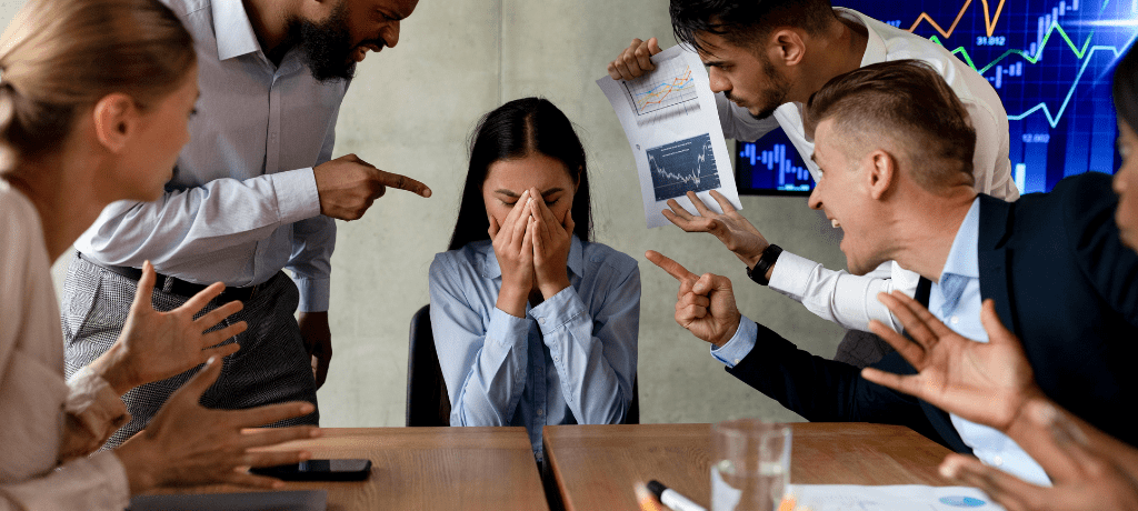İş Yerinde Mobbing: Belirtileri Tanıma ve Başa Çıkma&nbsp;Yöntemleri